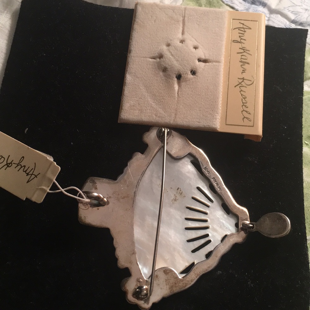 Amy Kahn Russell Brooch/Pendant - Picture 5 of 6
